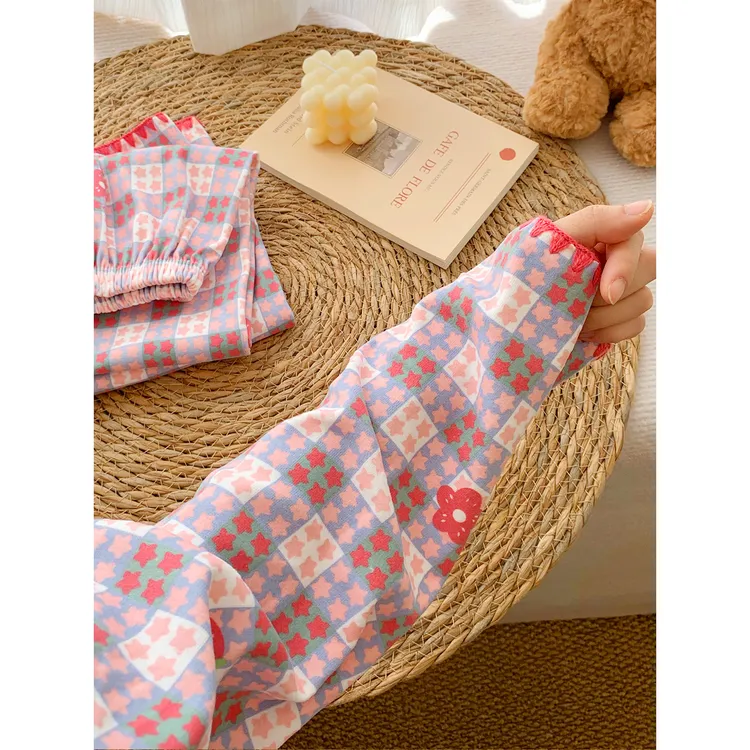 日系甜美星星草莓德绒睡衣女款秋冬季加厚带胸垫可外穿家居服套装