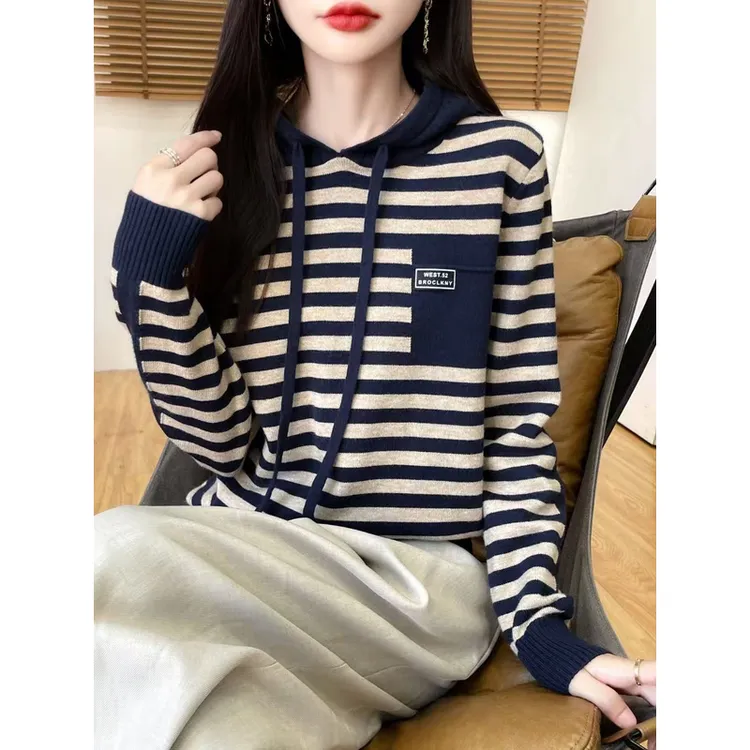 秋冬季连帽条纹宽松型不褪色女毛针织衫百搭针织衫时尚休闲套头