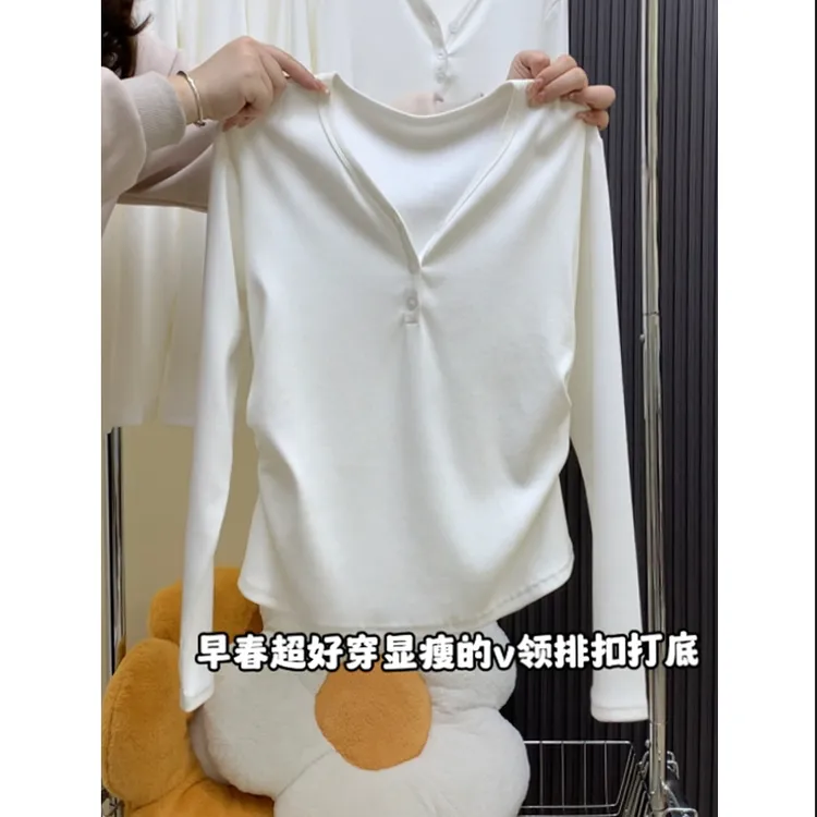 大码胖mm原宿风排扣V领正肩长袖t恤女收腰遮肚显瘦百搭上衣ins潮