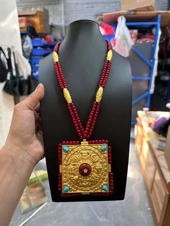 铜合金亚克力吊坠 西藏尼泊尔工艺黄铜镀金不掉色项链加大吊坠