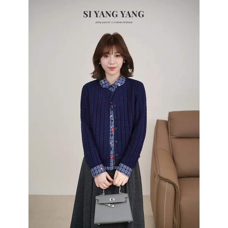 斯洋洋SIYANG冬季扭扭麻花针织减龄通勤假俩件上衣SY512A011SYY