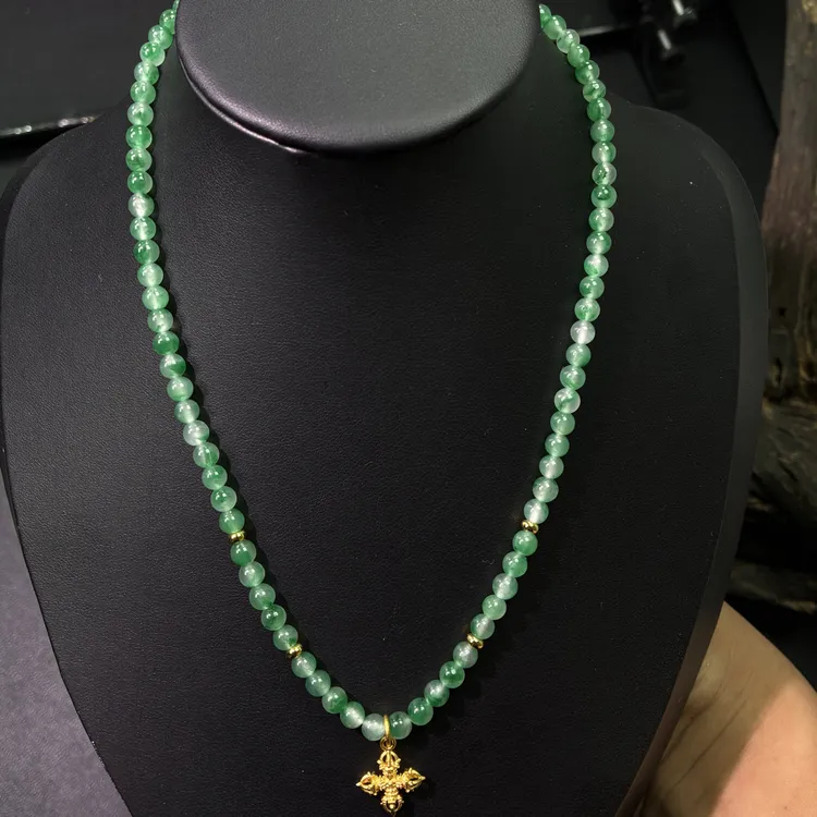 天然非洲翠飘花5mm项链