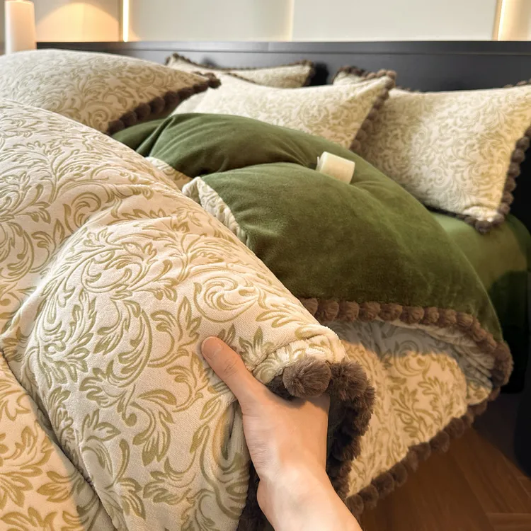 加厚雕花牛奶绒四件套珊瑚绒床单被套三件套法兰绒双面绒床上用品