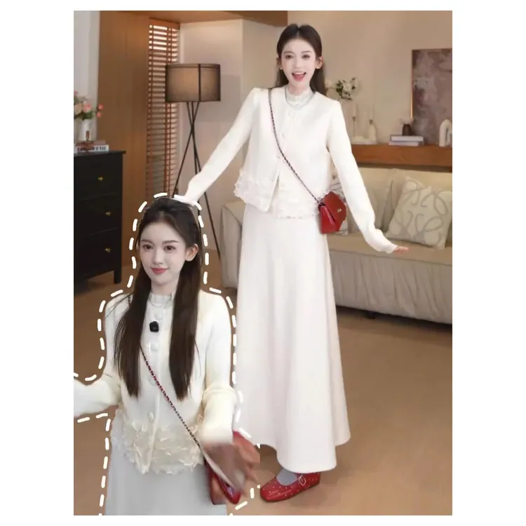 2025新款千金温柔风白色针织内搭连衣裙子女秋冬季小个子长裙套装