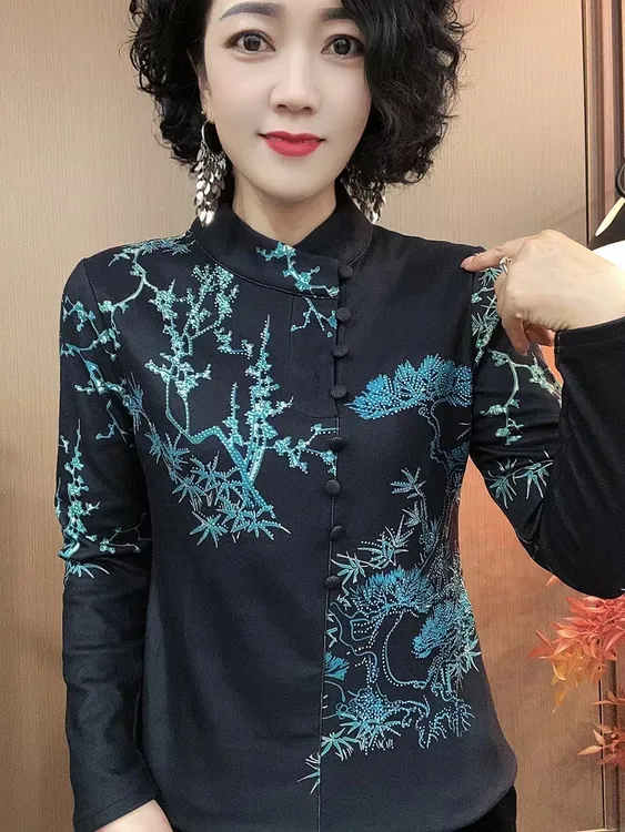 小四2025冬季新款长袖气质洋气时尚女士上衣打底衫#8119