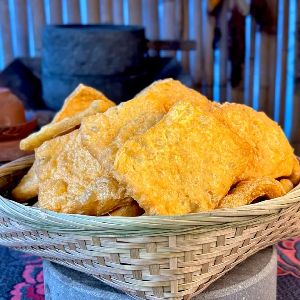 邵阳柴火香油油豆腐片香酥甘甜