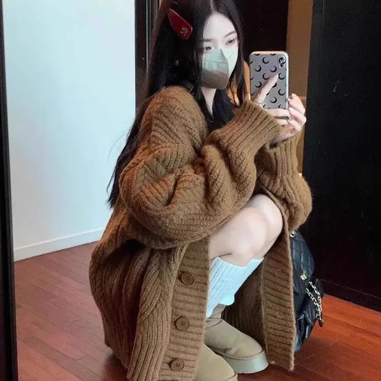 穿搭麻花毛衣外套女秋冬2025新款慵懒宽松复古针织开衫上衣