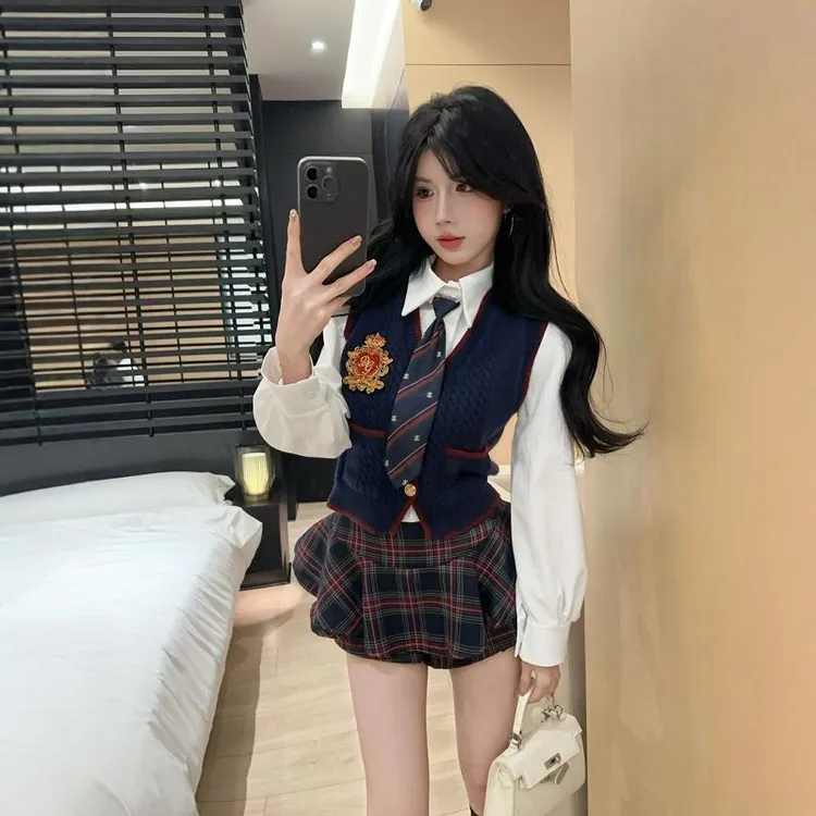 2024春秋冬jk制服套装女韩系洋气马甲衬衫叠穿高腰半身裙三件套女