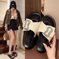 【万达清仓】网红新款水钻交叉一字拖软底轻巧时尚女凉拖鞋爆款1-3