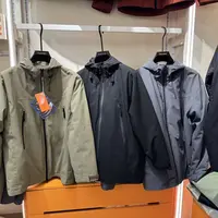 90白鸭绒轻羽绒冲锋衣2540-1（女款）