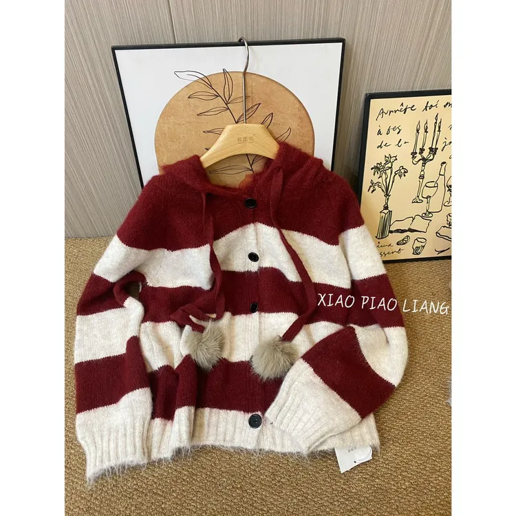 韩系慵懒风毛绒球连帽设计感毛衣外套撞色条纹长袖开衫82097#0.1
