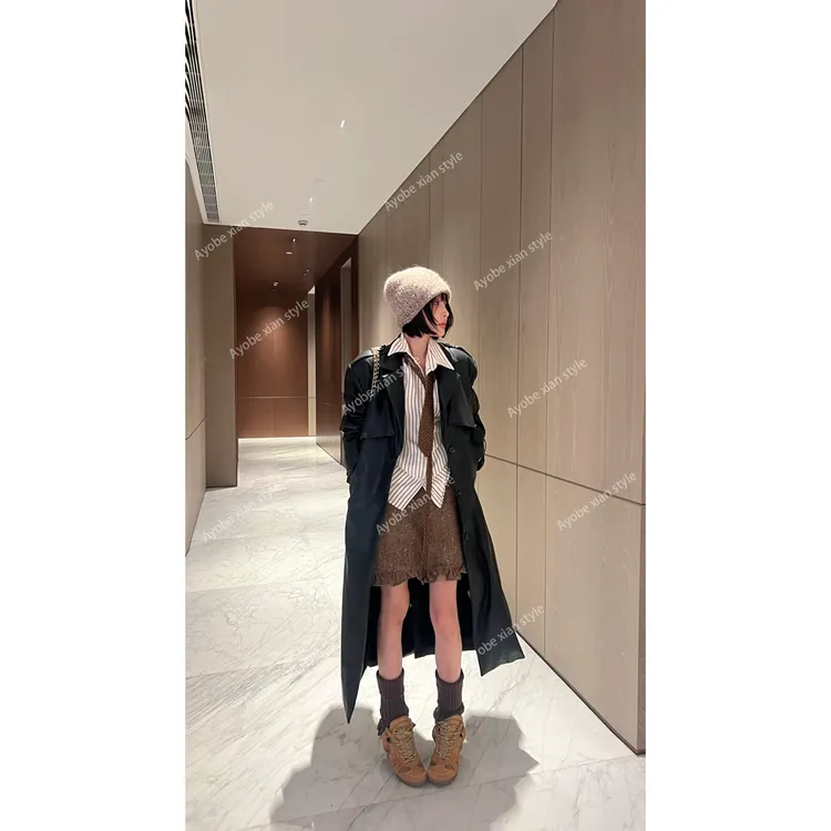 【AYOBE】小贤 12月20日10:00新品 哥特风复古气质加绒系带皮风衣