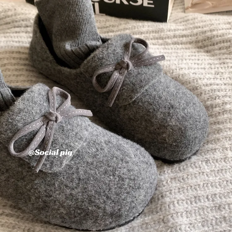 啄木鸟高级灰文艺复古毛呢勃肯鞋女2025冬季新款加绒玛丽珍毛毛鞋