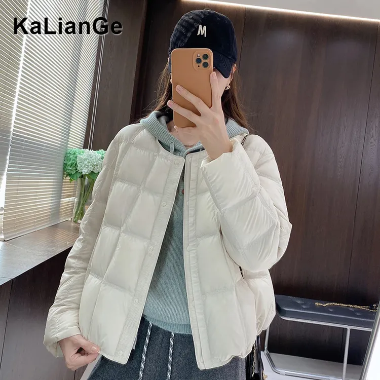 2025新款冬季休闲时尚韩系手塞衣外套女高级感百搭保暖轻薄袄