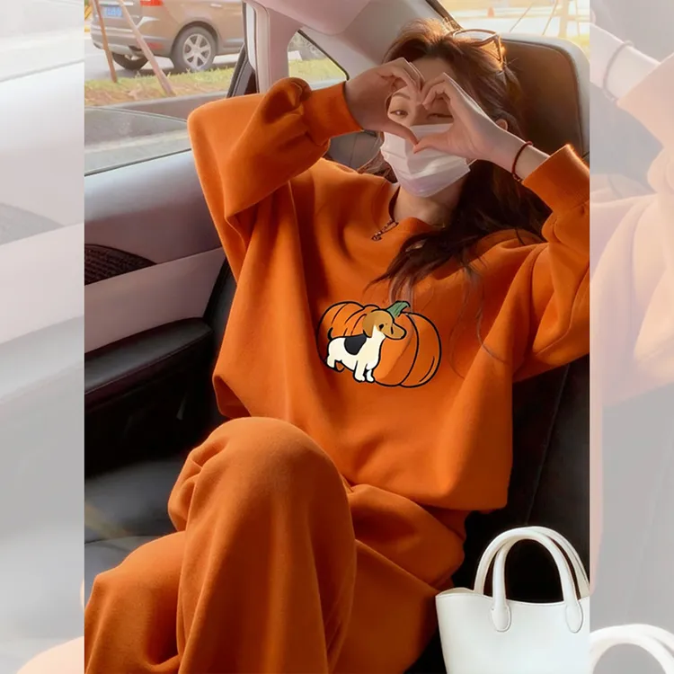 韩系入冬衣服女装炸街一整套秋冬季橘色印花上衣阔腿裤子两件套装