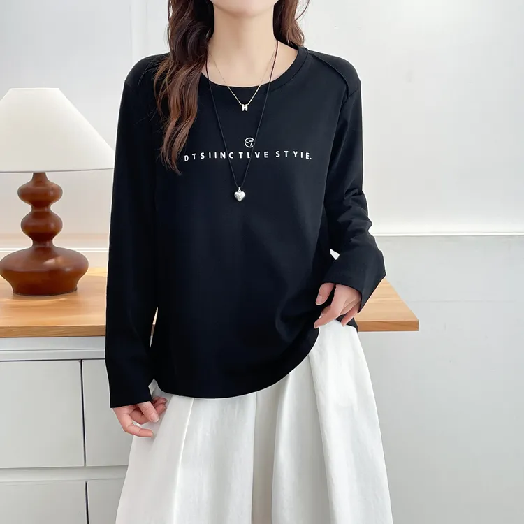 大码胖mm常规款极简风长袖圆领字母T恤白色内搭薄款印花休闲上衣