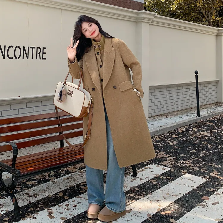 2025年冬季新款枪驳领通勤风女厚款长款毛呢外套中长款时尚百搭