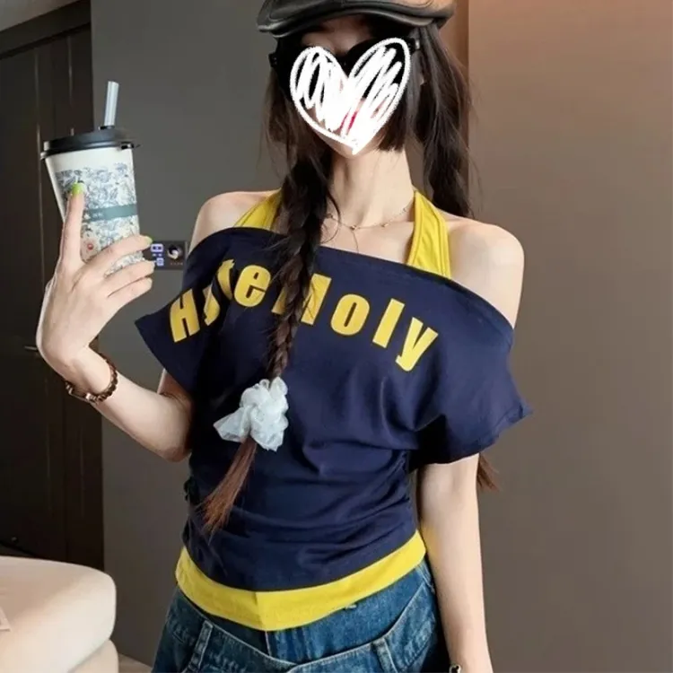 假两件网红洋气衣服炸街女装挂脖字母印花短袖T恤夏季修身小上衣