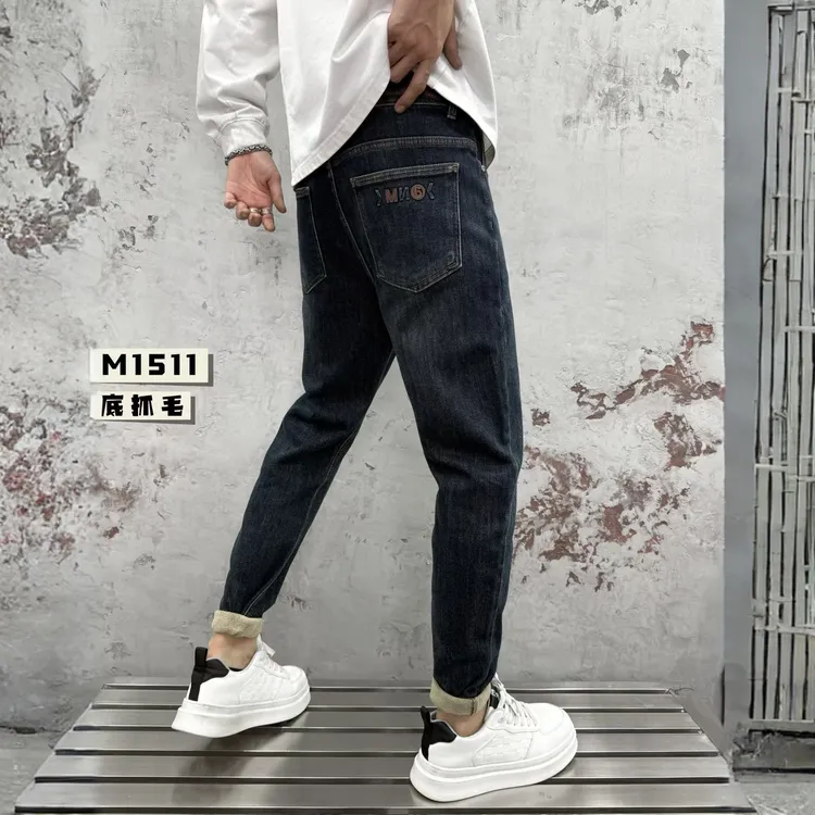 冬季新款底抓毛小直筒男士牛仔裤弹力水洗时尚百搭长裤带腰带1511