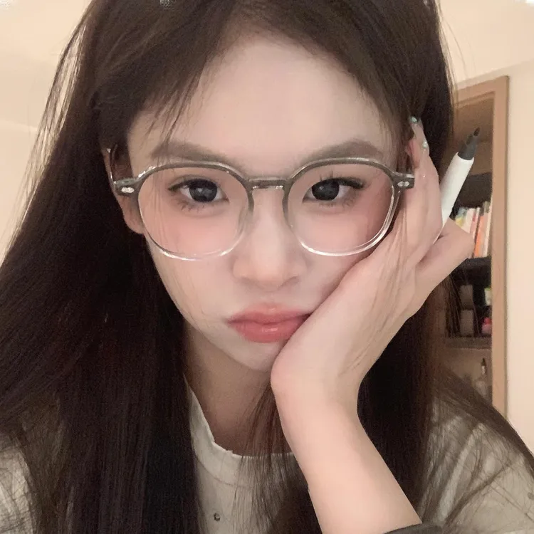 超轻钛架渐变多边形近视眼镜女可配变色防蓝光高颜值大框素颜镜架