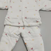 婴幼儿高腰护肚分体套装
