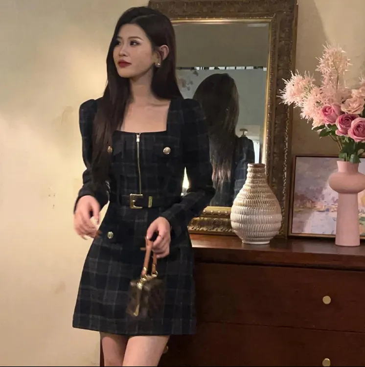 5670法式漂亮冷淡系长袖连衣裙秋小个子裙子