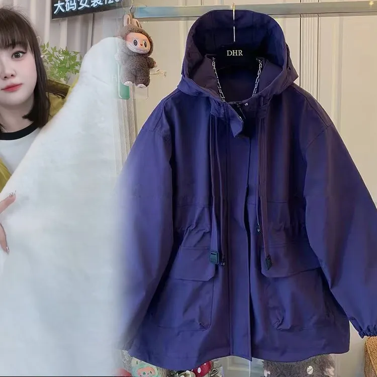 大码女装秋冬新款加棉加绒软壳冲锋衣外套中长款加厚风衣收腰显瘦