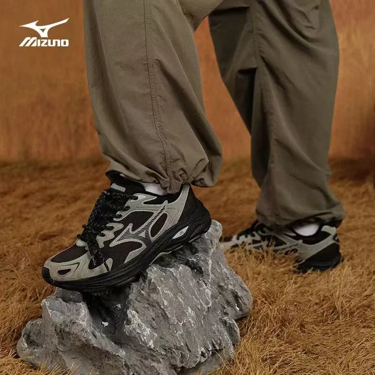 Mizuno/美津浓25秋冬新款加厚保暖山系户外防泼水跑鞋RACER S 2.0