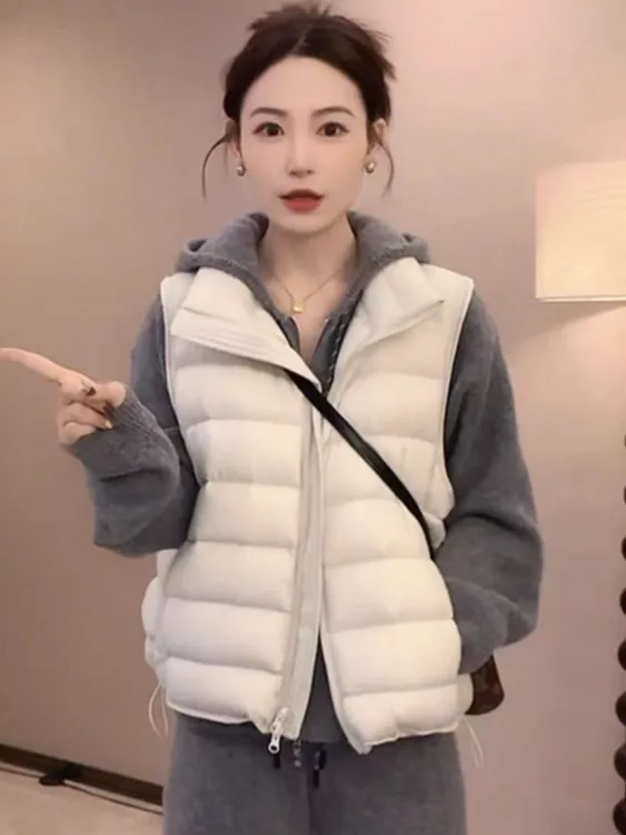 短款白鸭绒马甲女2025秋冬新款外穿背心坎肩小个子羽绒马夹外套潮