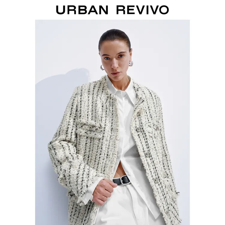 UR2025冬季新款女装气质小香毛须肌理纽扣外套UWG150144