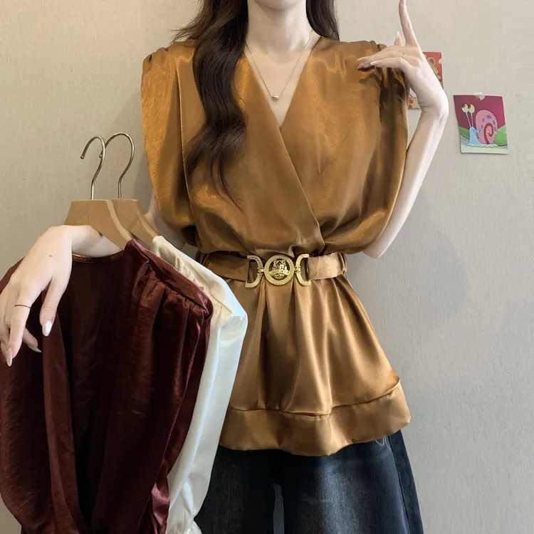 高级感无袖缎面V领衬衫女夏装2025大码胖mm中长款收腰遮肚子上衣