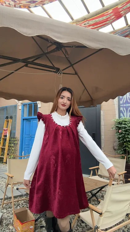 孕妇背带裙，孕妇两件套，孕妇秋冬季连衣裙，孕妇背带裙两件套