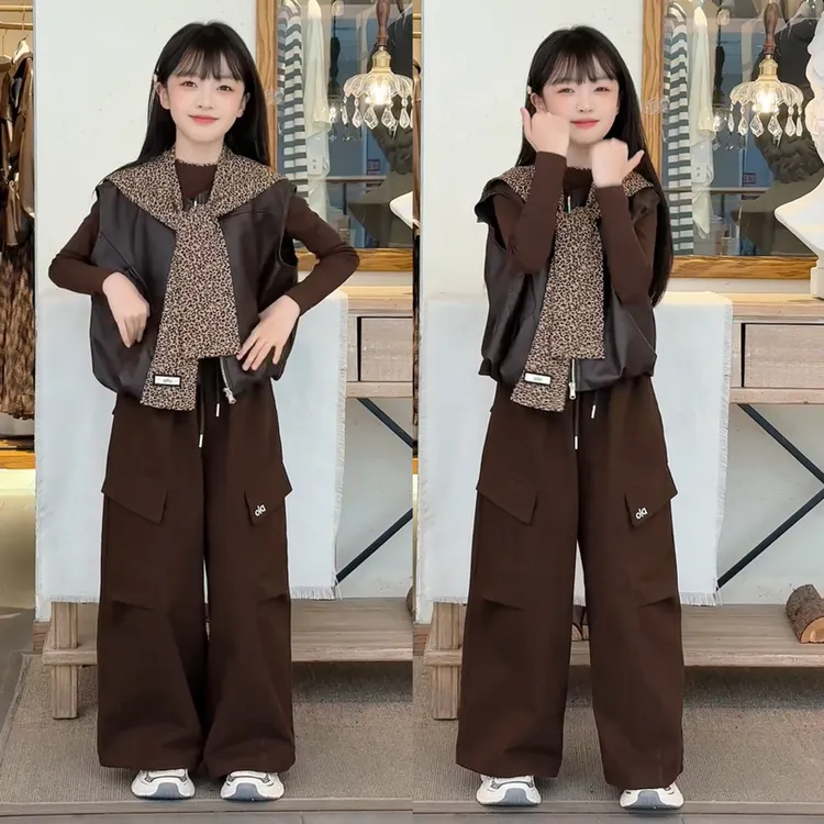 女童秋季新款时髦韩范豹纹披肩上衣百搭皮马甲宽松工装裤三件