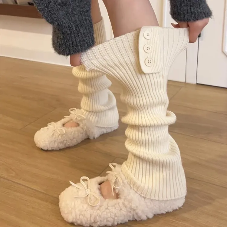 姐妹们！这双纽扣堆堆袜套太好看了吧！显腿长绝了糯叽叽的手感腿套