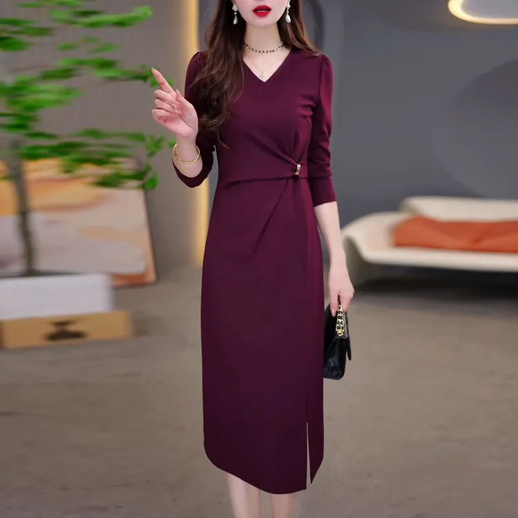 高级简约时尚优雅女人味洋气连衣裙2025秋季新款奢华收腰遮肚裙子