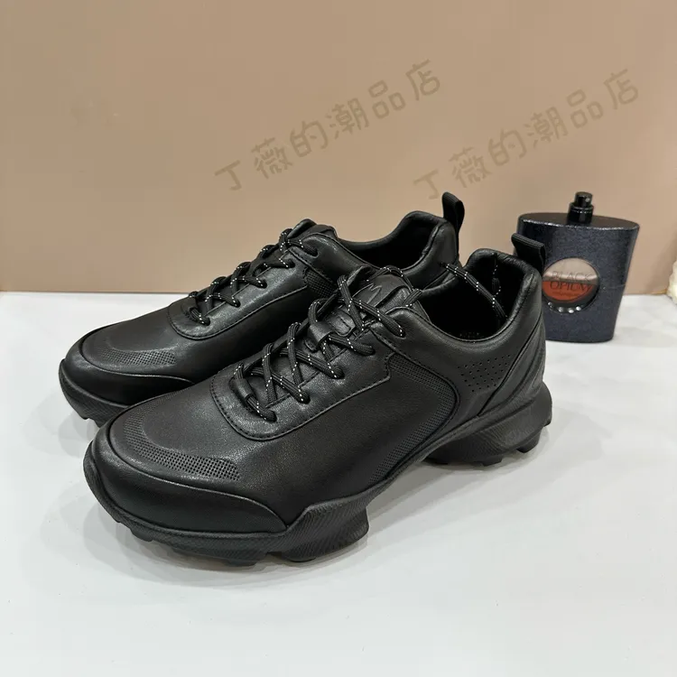 广州狼耳2025新款踪迹系列时尚百搭舒适轻便牛皮透气男士健步皮鞋