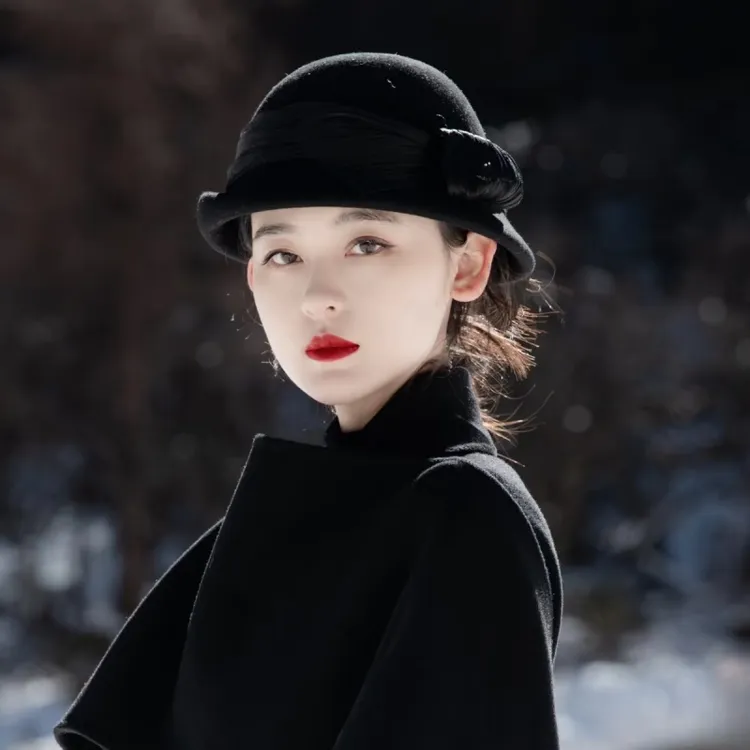 复古黑色千金帽藤井树小姐赫本风礼帽女真丝麻羊毛呢卷边贝雷帽子