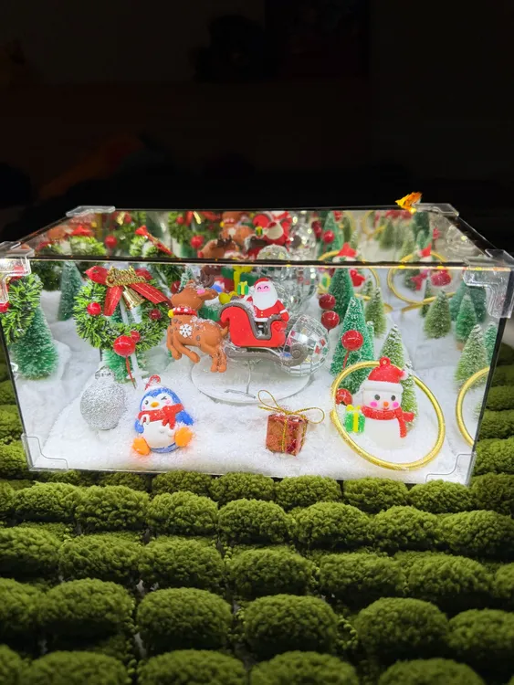 【皮卡】圣诞老人麋鹿雪橇旋转魔方小夜灯diy材料包驾车个人用品