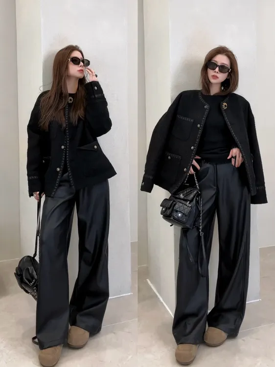 月月 2025冬季新款小众设计烫金圆扣小香风羽绒服 2511C8207