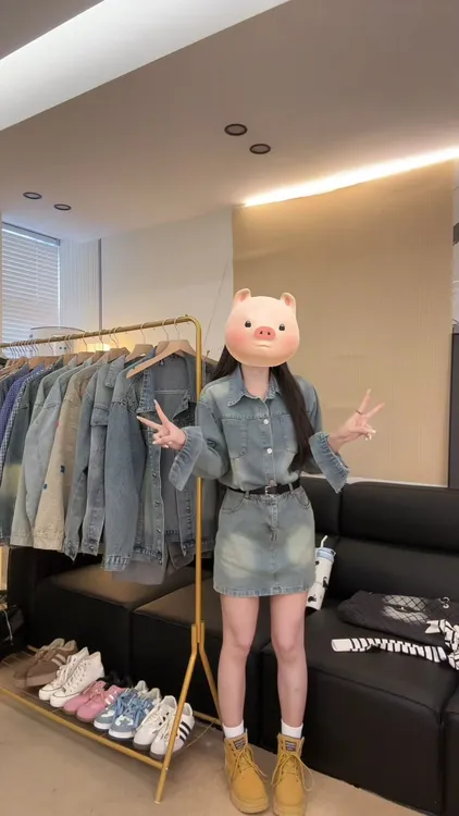 美式水洗牛仔连衣裙女春秋季2025新款港风长袖小个子牛仔连体短裙
