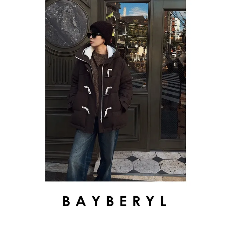 CC12-BAYBERYL老贝戴克牛角*学院风休闲厚冬连帽羽绒服YRF5J1802