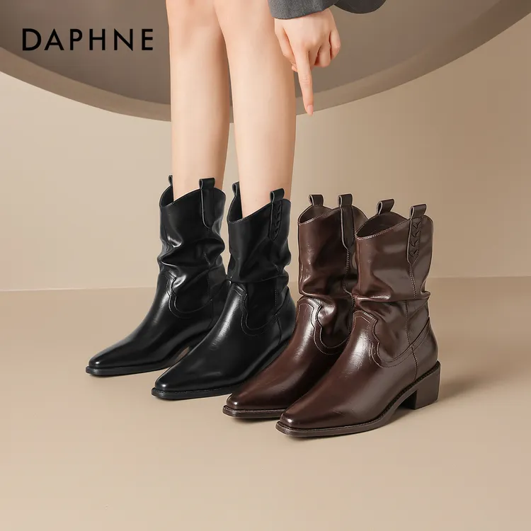 达芙妮秋季新款修面皮常规纯色英伦风时尚百搭舒适时装靴