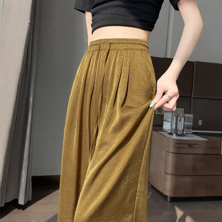 国风冰丝阔腿裤女夏季薄款高级感垂感窄版直筒新中式醋酸缎面裤子