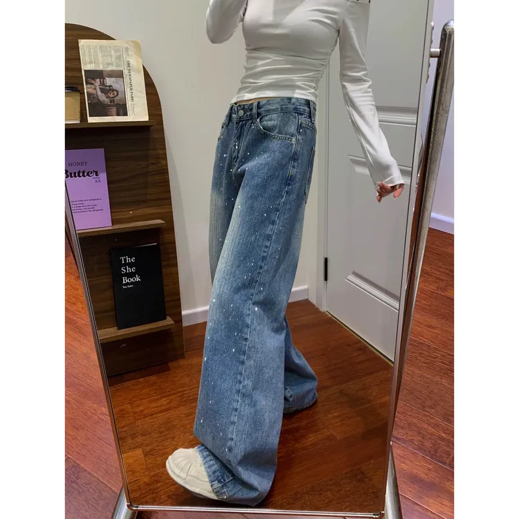 特大码满天星烫钻爆闪牛仔裤女秋冬加绒裤子大码宽松显瘦牛仔裤