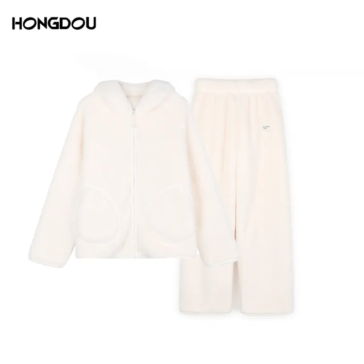 【一只璐甄选】奶呼呼双面加厚北极绒连帽保暖睡衣套装-7260