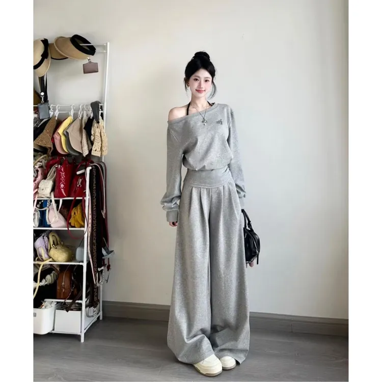 早秋网红斜肩运动套装女韩系显瘦时尚慵懒风一字肩卫衣休闲两件套