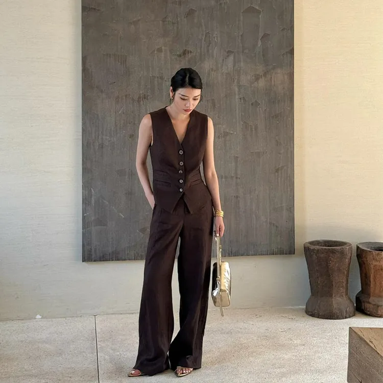 高级感深咖色老钱风亚麻显瘦马甲阔腿裤时尚套装休闲裤直筒裤女装