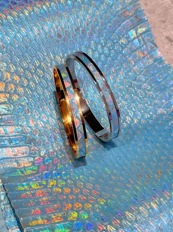 钛钢皮质手镯 钛钢皮质0Ffashion手工小清新显白小巧蛇皮时尚