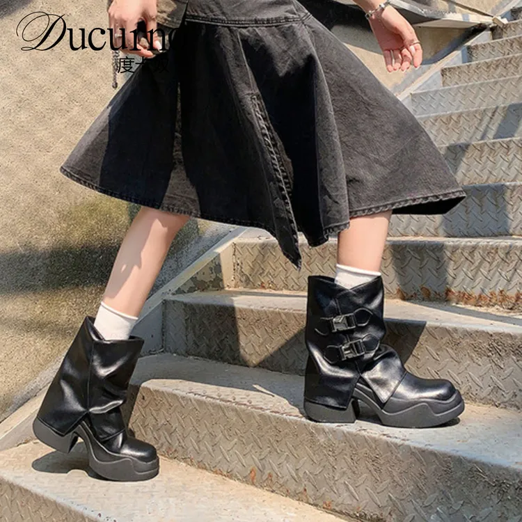 DUCURNO甜酷宽松时尚裤管靴女圆头粗跟高跟马丁靴气质中筒堆堆靴