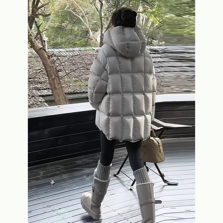 云朵泡芙白色短款服女冬季小个子2025新款90白鸭绒连帽面包服